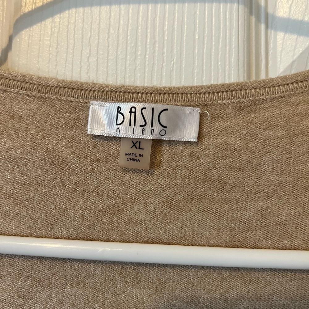 Sweater - Picture 2 of 2